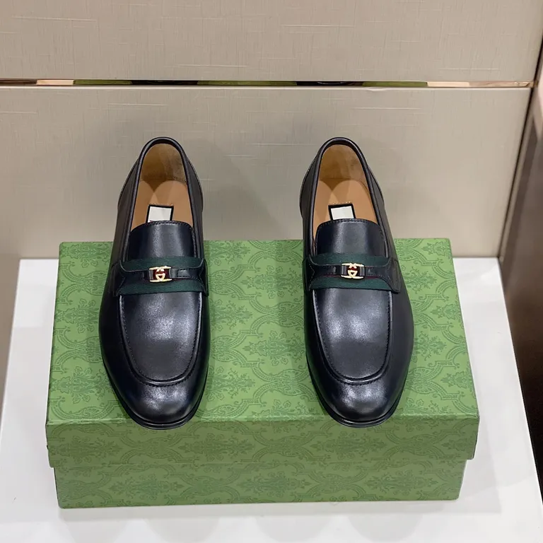 Gucci Shoe 